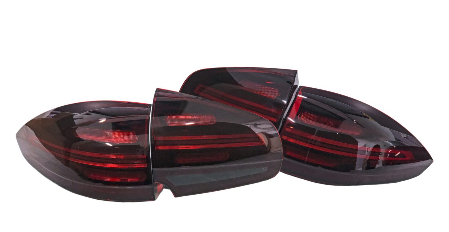 4x Nowa Oryginalna Lampa tylna do PORSCHE czarna