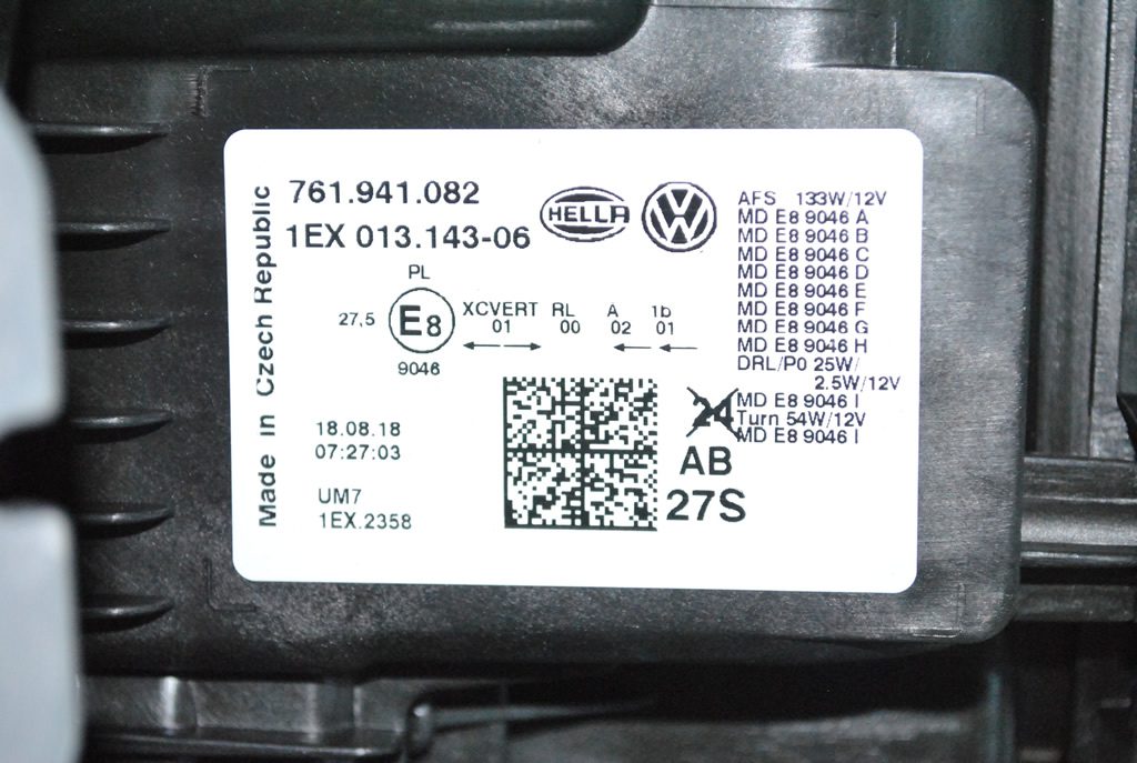 Nowy Oryginalny Reflektor Full Led Matrix Prawa Strona VW Touareg 2018 761941082