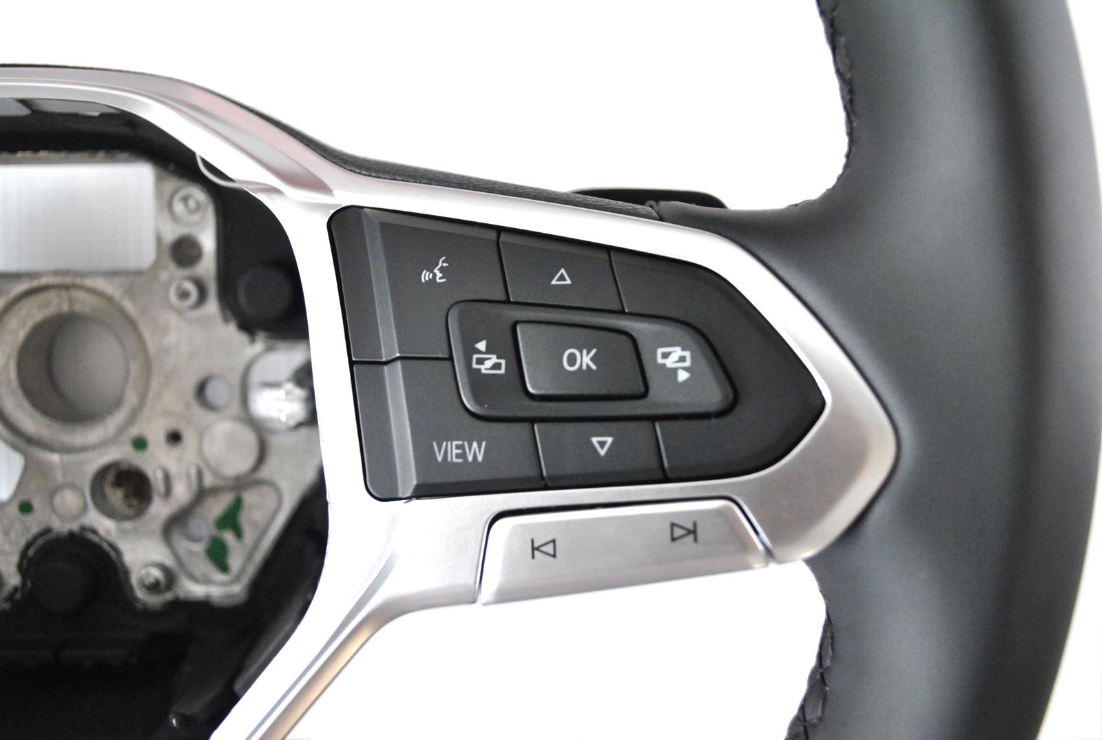 NUOVO OE. VOLANTE DSG IN PELLE NERA VW PASSAT B8 T-CROSS 2GM419089T