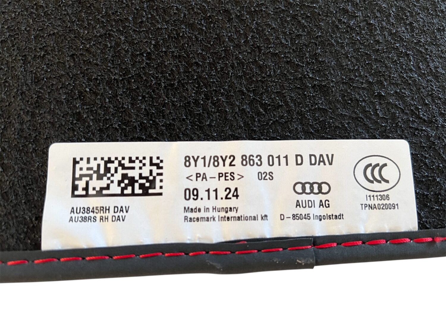 4X NOWE ORYGINALNE DYWANIKI RS AUDI A3 Sportback 8Y 8V RS3 2013 - 8Y1863011D