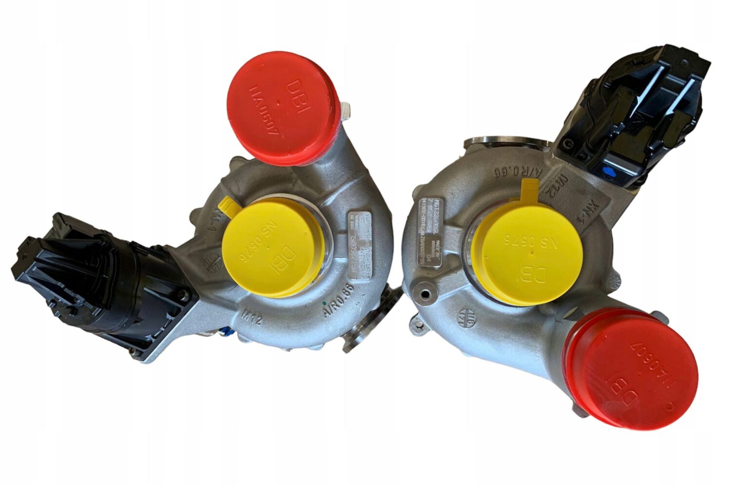 2X NOWA OE TURBO TURBINA TURBOSPRĘŻARKA BMW 5 F90 M5 8 F91 F92 F93 M8 1657852372 7852372 7852373