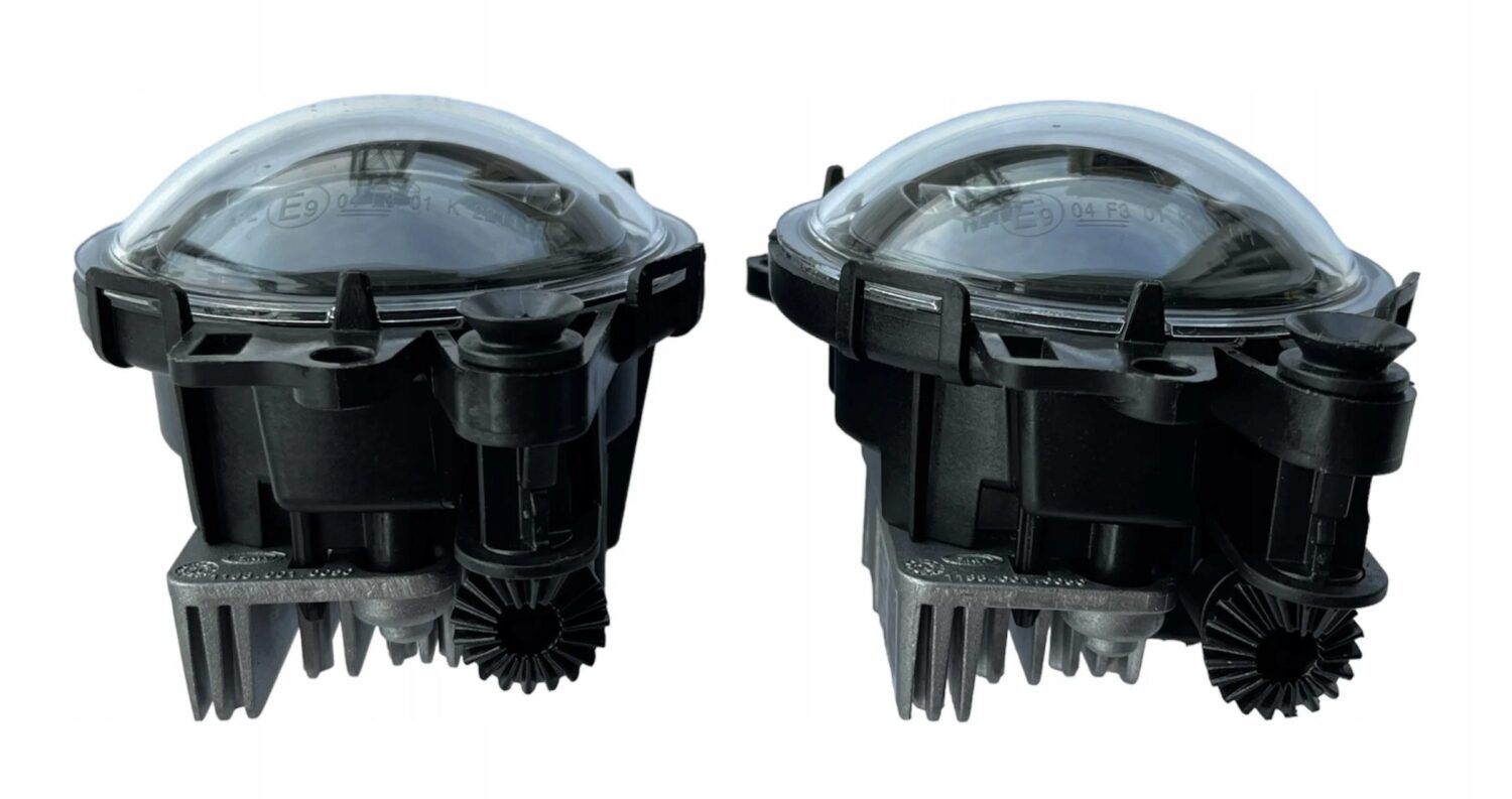 2X NOWE OE HALOGENY LED PRZECIWMGIELNE LAND ROVER DEFENDER II 2020 – L8B2-15201-AD
