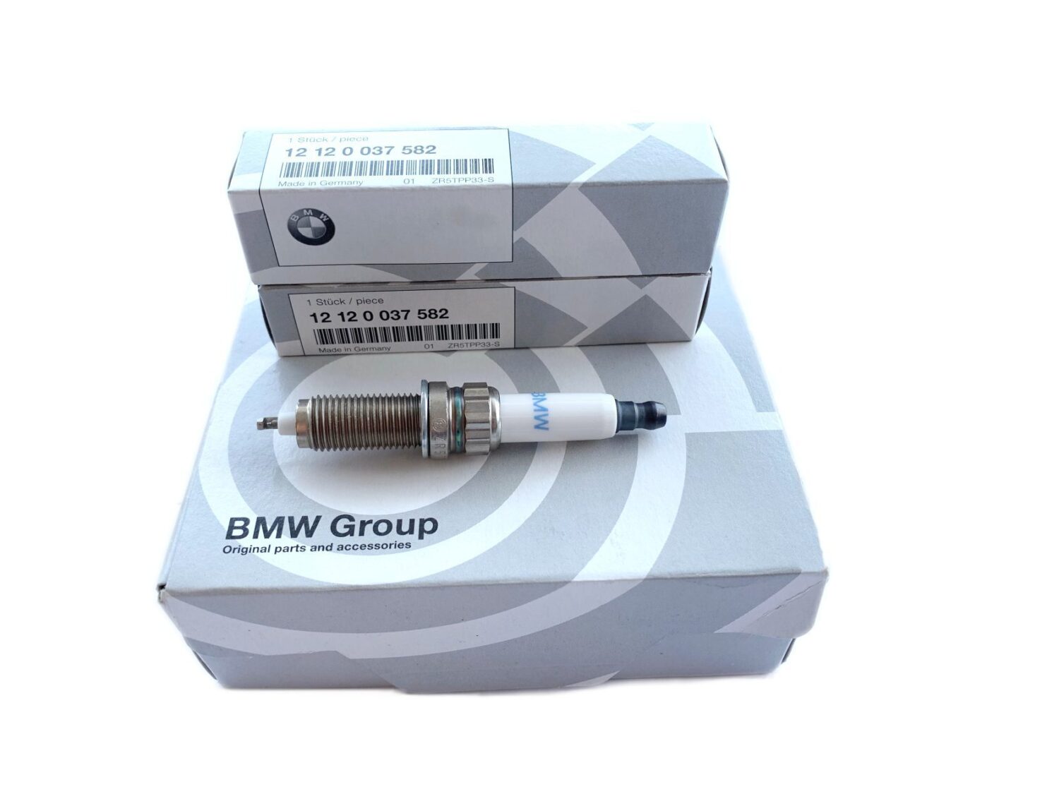 Świeca Zapłonowa BMW 1 E88 E82 F20 F21 LCI 2 F22 F23 3 E90 E91 E92 E93 LCI F30 F31 F34 GT 4 F32 F33 F36 5 F07 GT LCI F10 F11 LCI 6 F06 F12 F13 LCI 7 F01 F02 LCI X1 X3 X4 X5 X6 MS BMW Motorsport 121200