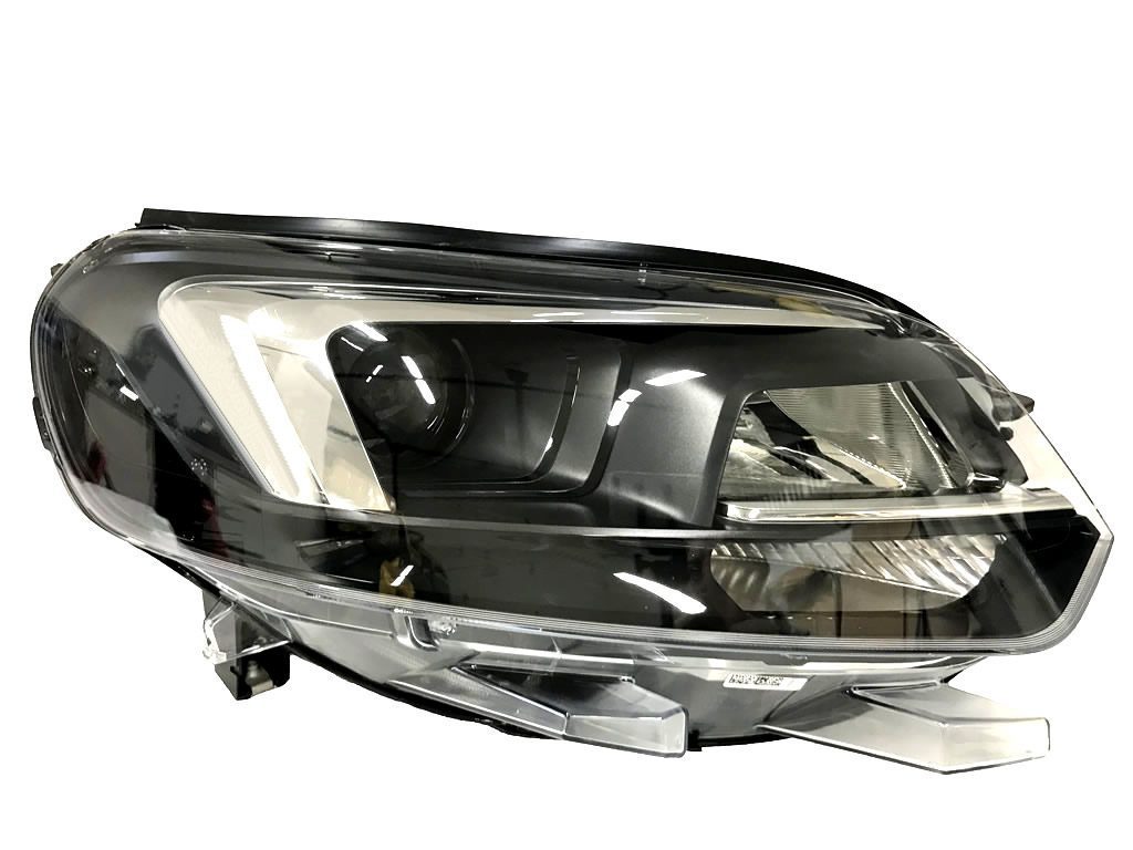 2X NOWE OE REFLEKTORY LAMPY LAMPA XENON BIXENON CITROEN SPACETOURER JUMPY OPEL ZAFIRA LIFE 9832837580