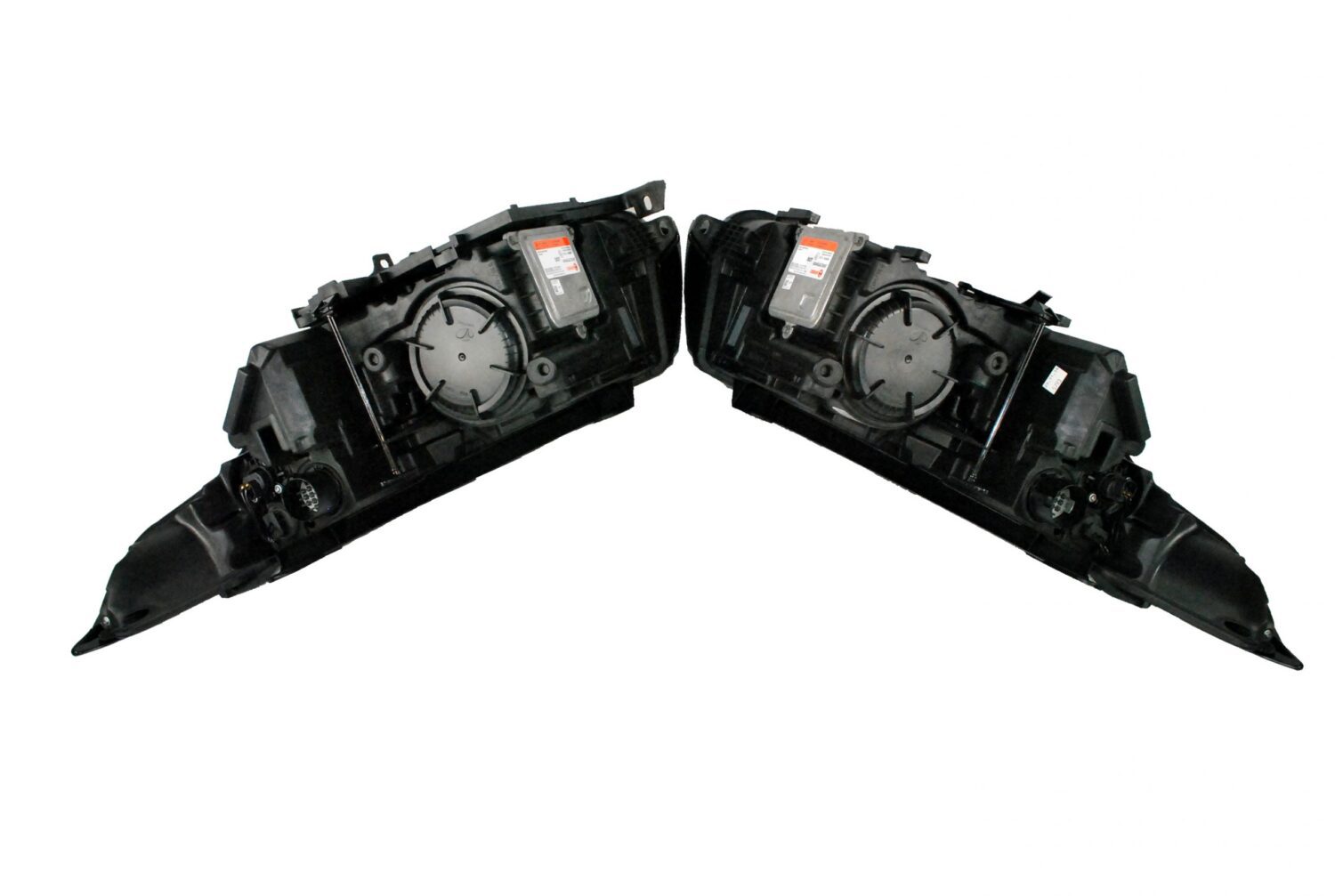 2X NOWE ORYGINALNE BIXENON XENON REFLEKTORY LAMPY LED KOMPLETNE RANGE ROVER EVOQUE BJ32-13W030E BJ32-13W029E