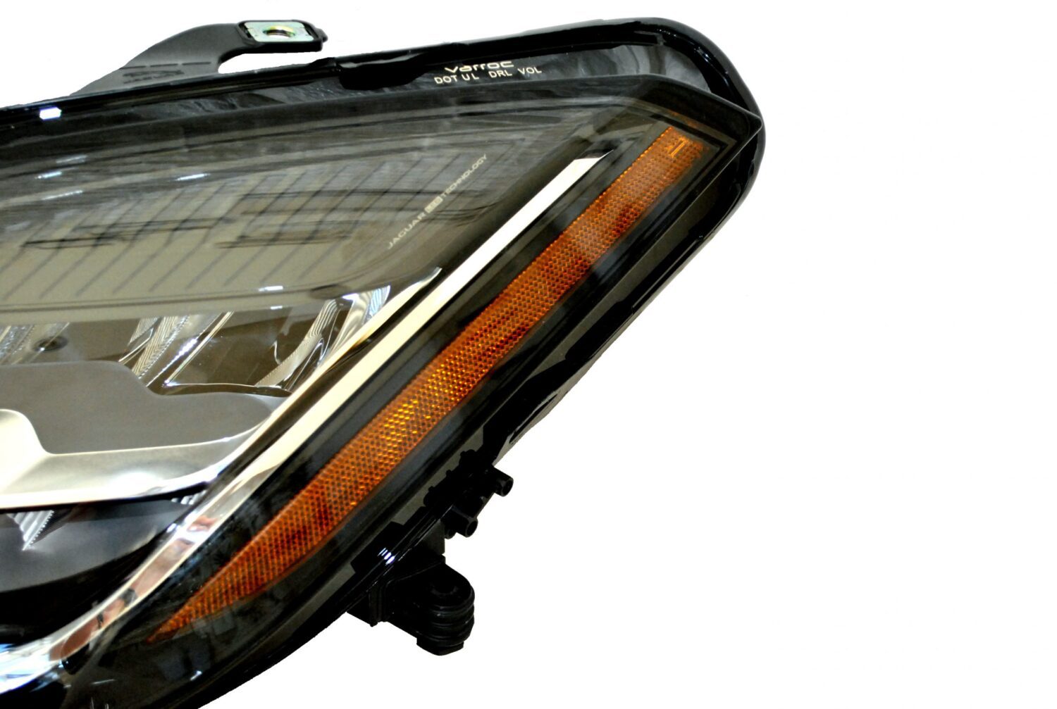 2X NOWE OE REFLEKTORY LAMPY LED - USA JAGUAR E-PACE X540 J9C3-13W030-CC , J9C3-13W029-CC