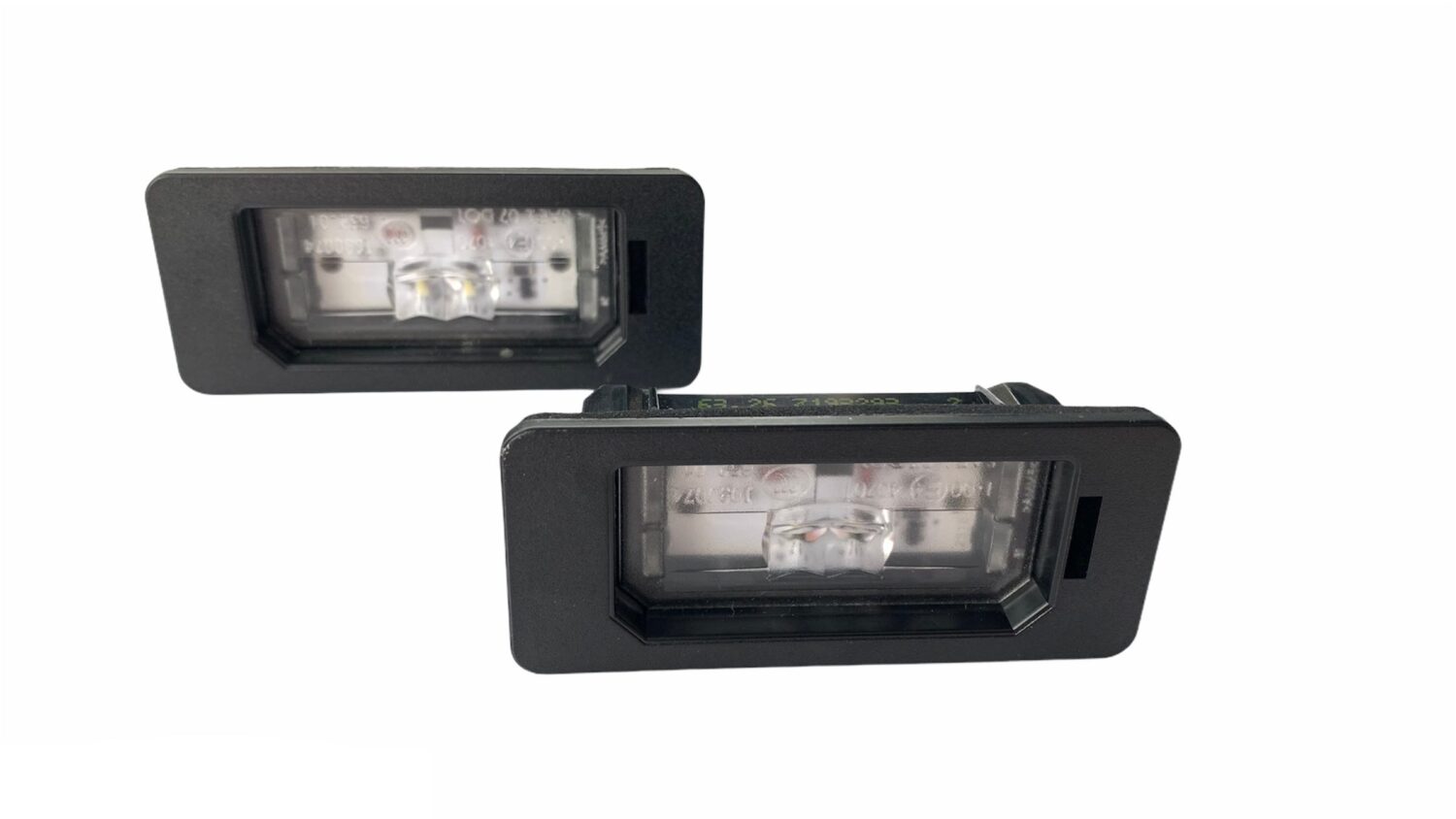 2X NOWE OEM LAMPKI DIODY LED REJESTRACJI BMW M2 F22 E90 F30 F10 GT F34 M4 X1 X3 X4 X5 X6 7193293