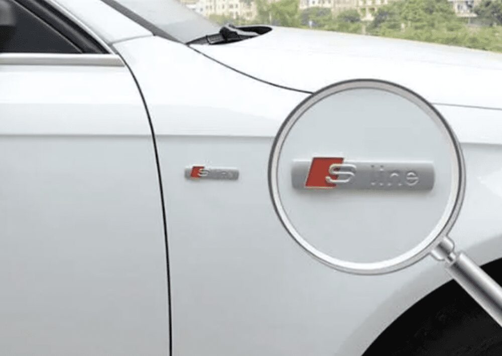 2X ORYGINALNY EMBLEMAT ZNACZEK S-LINE NA BŁOTNIK AUDI A1 A3 A4 B6 B7 A6 A7 Q2 Q3 Q5 Q7 Q8 TT E-TRON 8N0853601A
