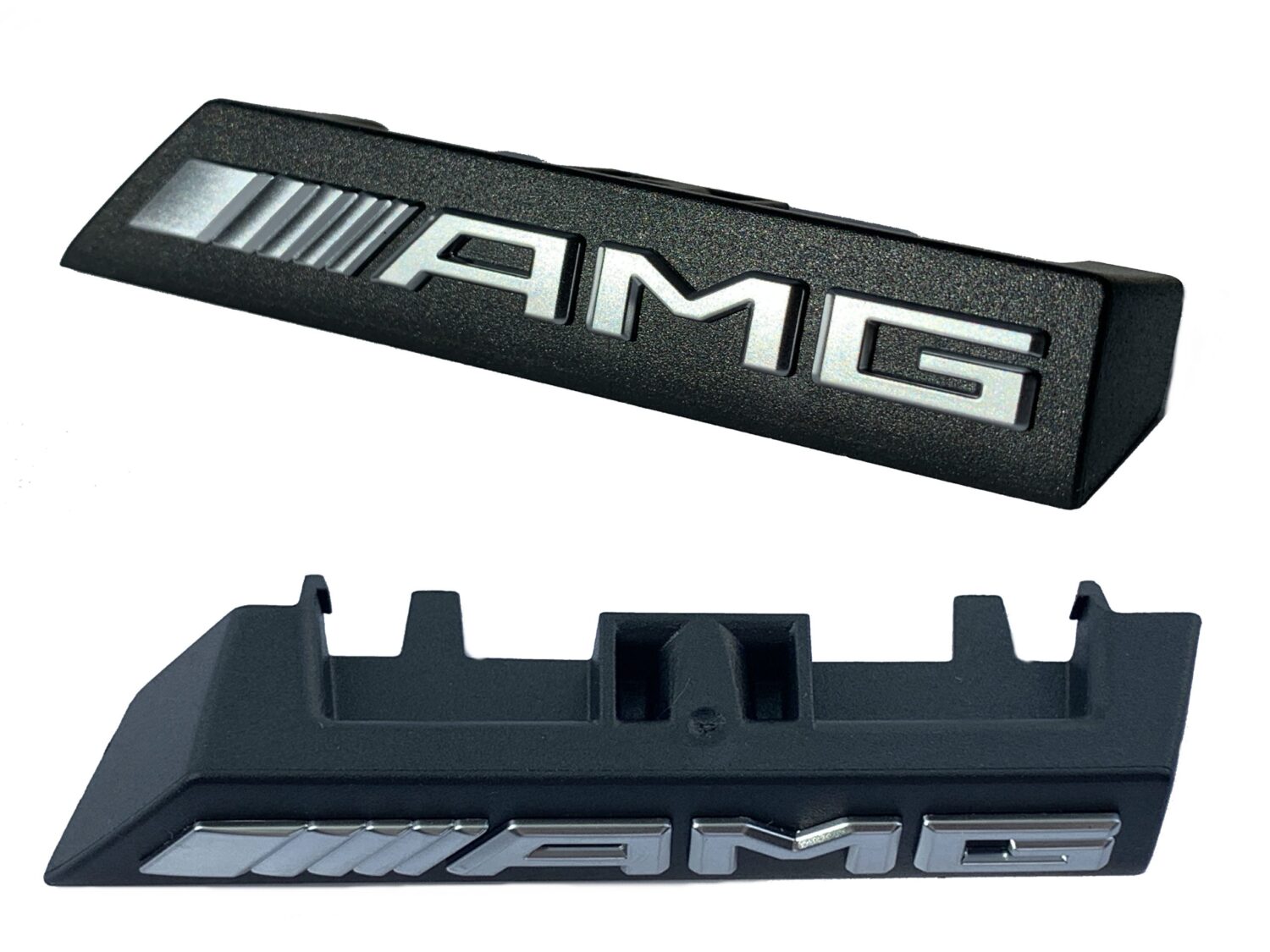 OE AMG LOGO BADGE EMBLEM IN GRILL MERCEDES W205 C63 A2058175001