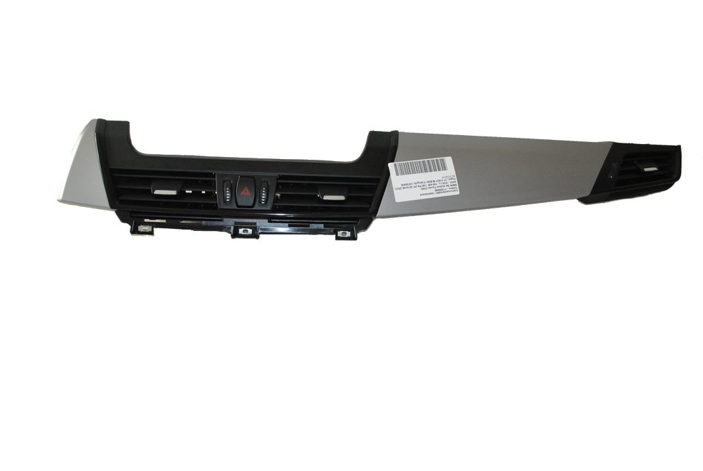 Listwa drzwi Srebrna Oxyd Osłona Deski Rozdzielczej Nawiew Powietrza BMW 2` F45 F46 LCI 9317382