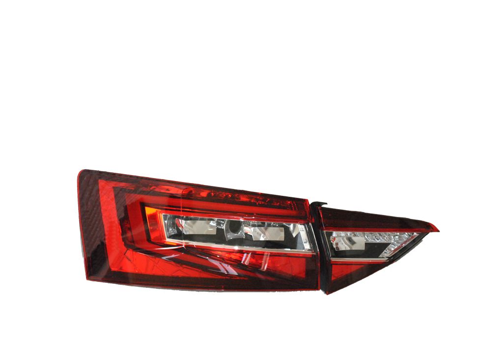 4X NOWE OE LAMPY TYLNE LEWA + PRAWA SKODA SUPER B 3V5945207
