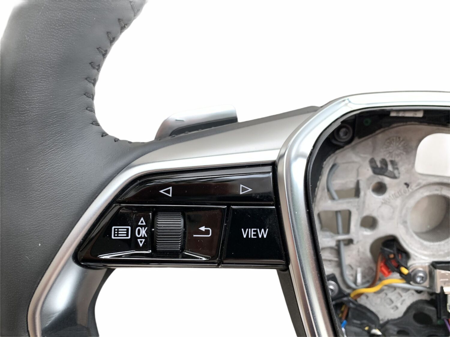 NOWA ORYGINALNA KIEROWNICA PODGRZEWANA DSG CZARNA SKÓRA MULTIFUNKCYJNA AUDI A8 A6 A7 Q7 Q8 E-TRON 4N0419508 4KE419091A