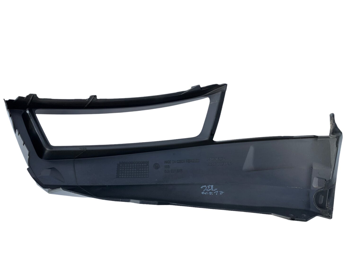 ORIGINAL DUMMY PLASTIC BUMPER STRIP OVERLAY RIGHT SKODA RAPID SCOUT 5JA807246