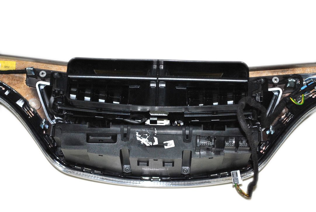 UŻYWANY OE PANEL STERUJĄCY KLIMATYZACJĄ + ZEGAREK + LISTWA OZDOBNA DREWNO MERCEDES S-KLASSE W221 2006-2013 A2218300954