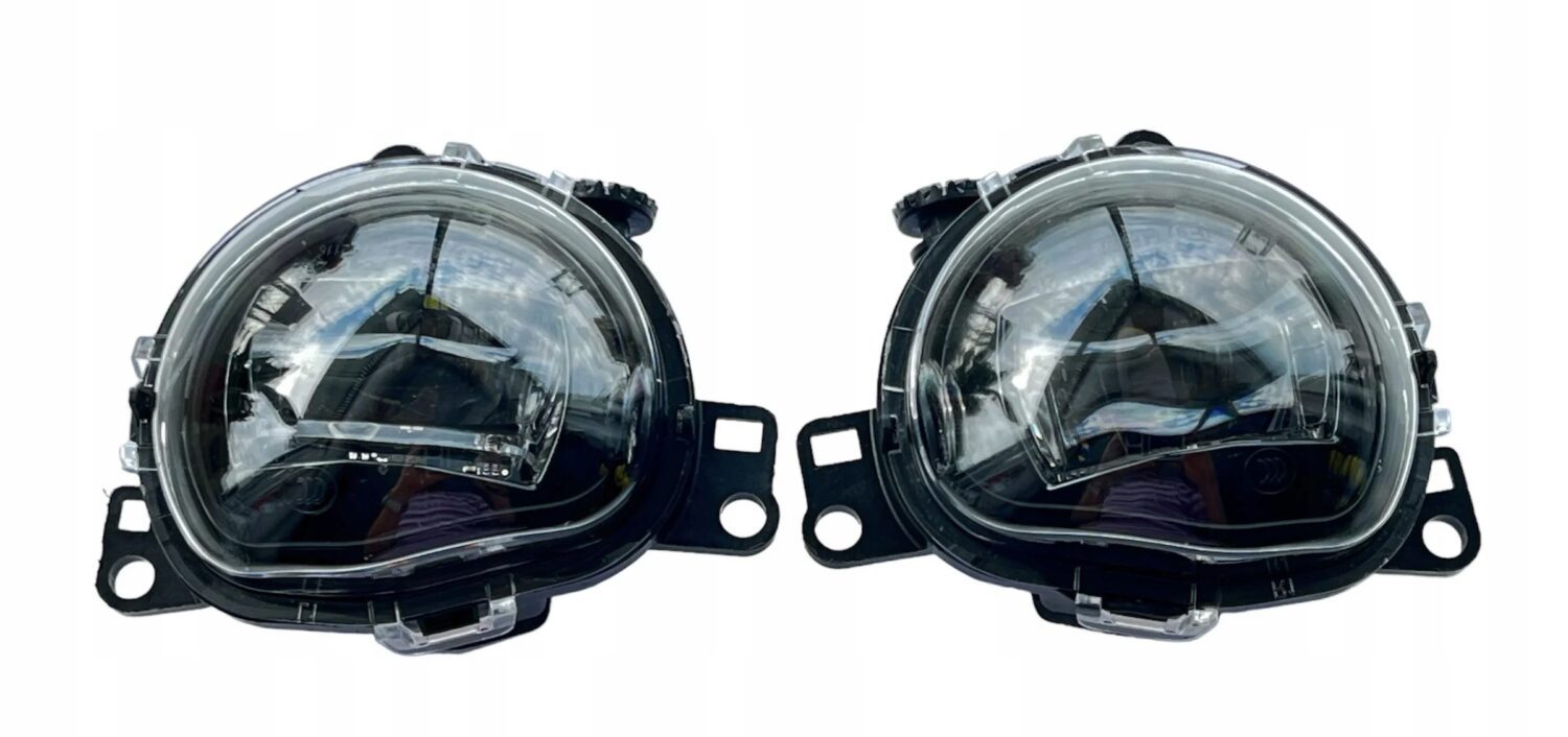 2X NOWE OE HALOGENY LED PRZECIWMGIELNE VOLVO C40 S90 V90 XC90 XC40 32365035 32365034